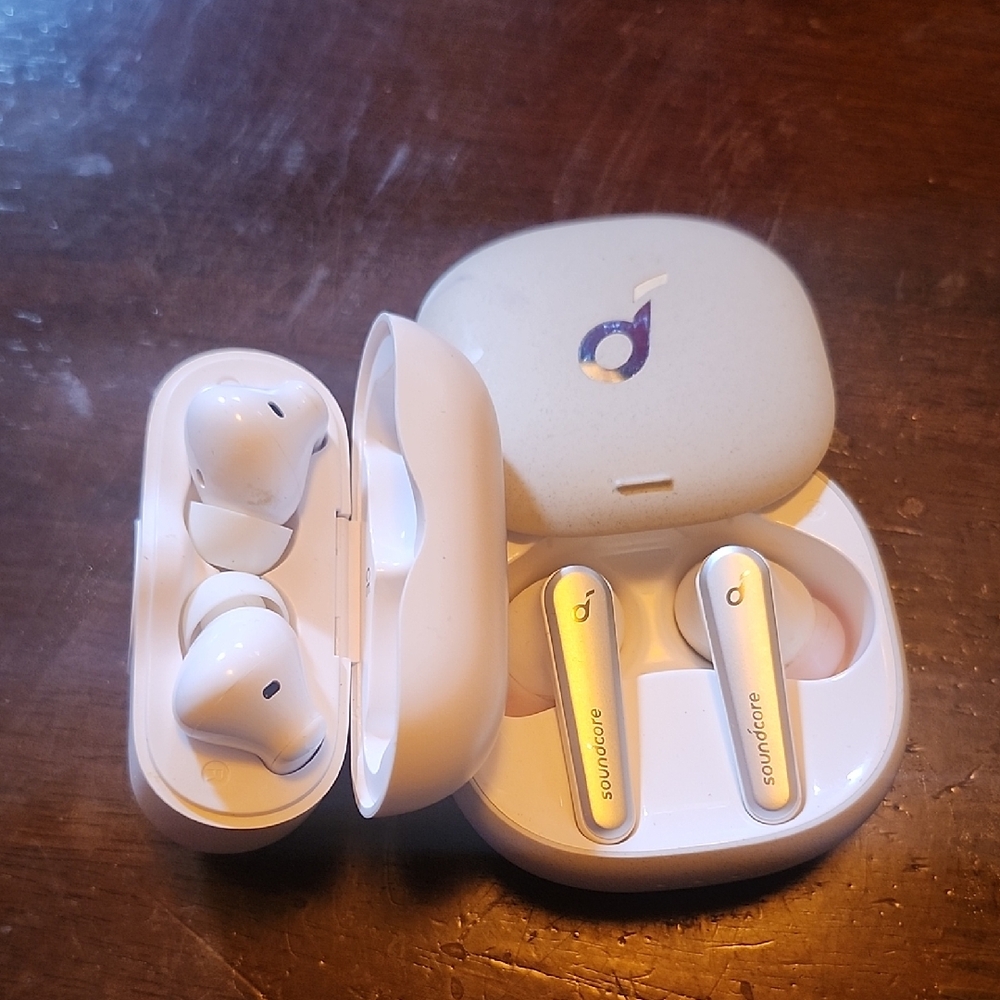 White Wireless Earbuds.THE A90 PRO EARBUDS. THE SOUNDCORE PRO LIBERTY 2 EARBUDS.